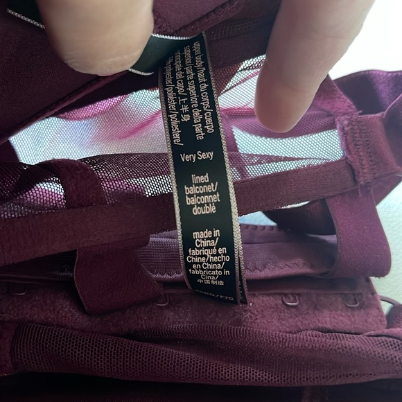 Victoria’s Secret Very Sexy Lined Balconet Burgundy Bra Women’s Size 32DD - Picture 9 of 9